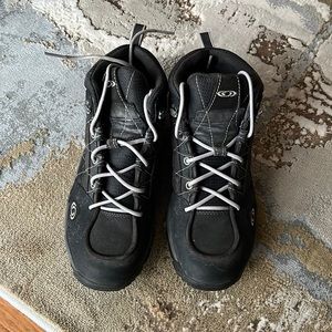 Salomon Boots